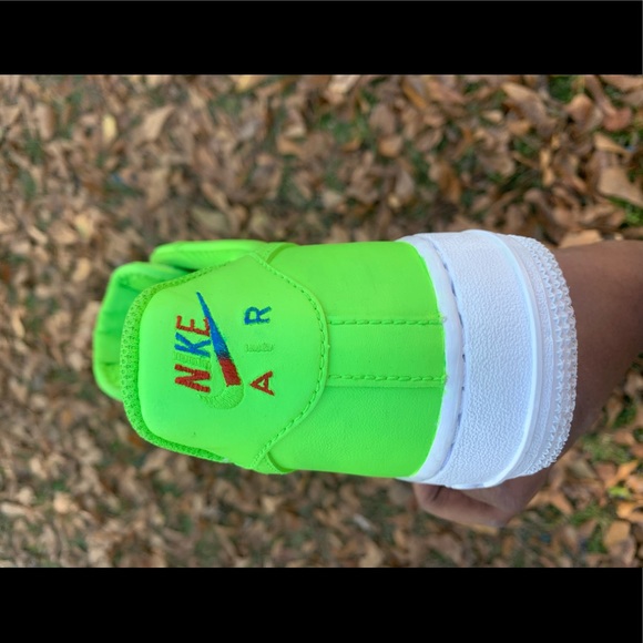 Customized Air Force ones low top - Picture 4 of 4